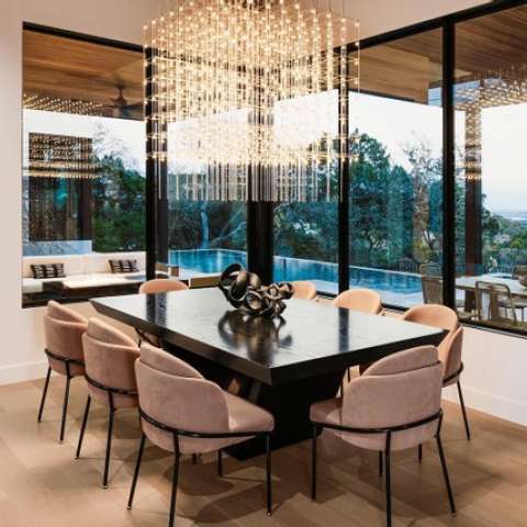 Image by @lauraburtoninteriors