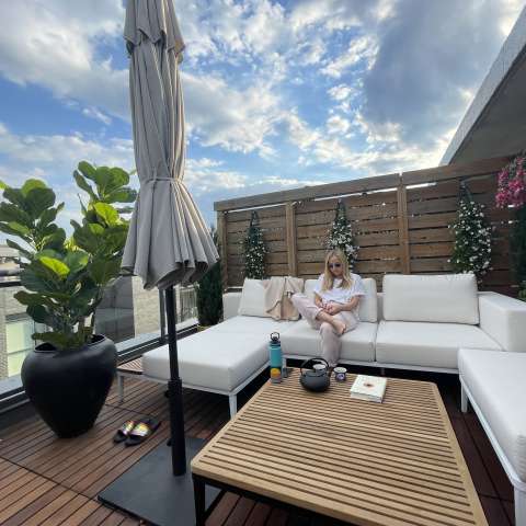 Image by Graeme Nixon Image by Graeme Nixon