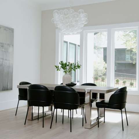 Image by @lindencreek_