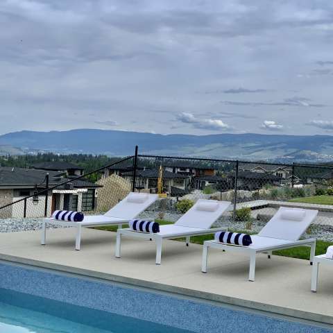 Image by Zorana Image by Zorana