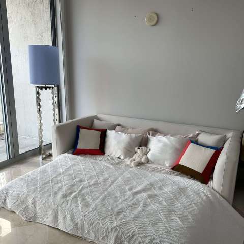 Image by @lexiconofstyle Image by @lexiconofstyle