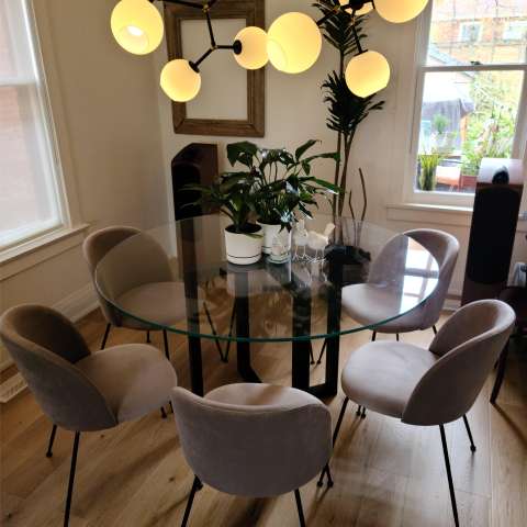 Image by Amir Image by Amir