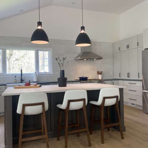 Image by @katetalermaninteriors Image by @katetalermaninteriors