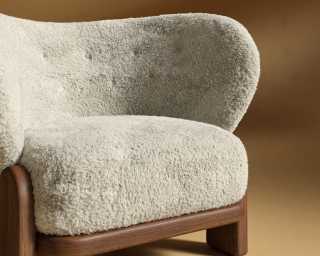Pallas_Lounge_Chair_Shearling - Almond Pallas_Lounge_Chair_Shearling - Almond