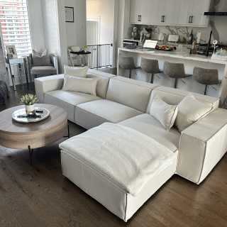 Image by Ashley Altomare Image by Ashley Altomare