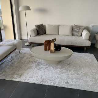 Image by ALINA MUZA Image by ALINA MUZA